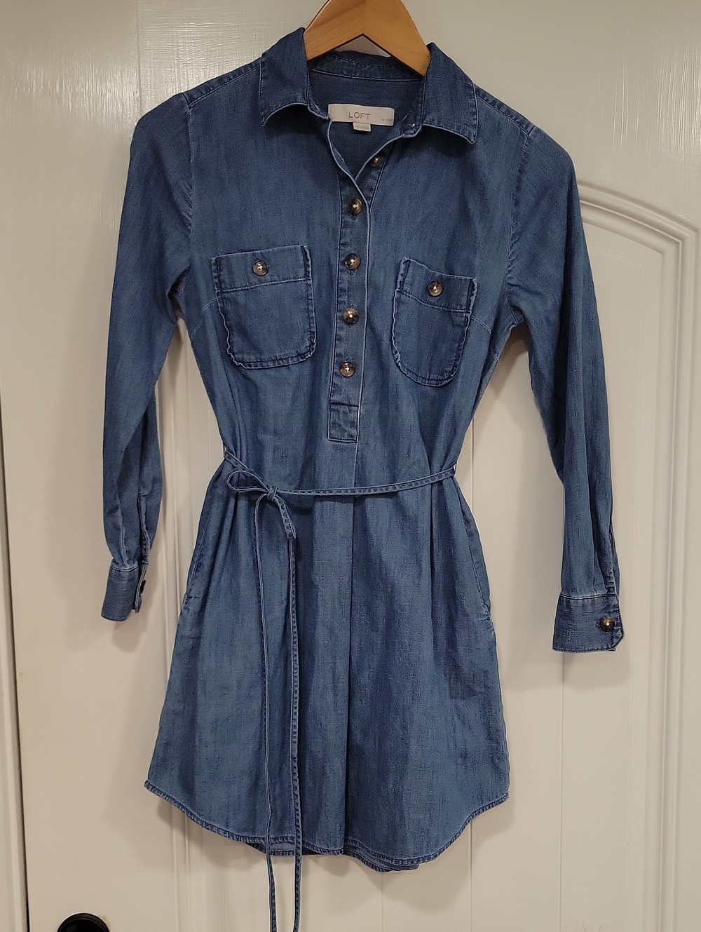 LOFT Blue Chambray Long-Sleeve Shirt Dress Size XSP Pockets Western Preppy Fall